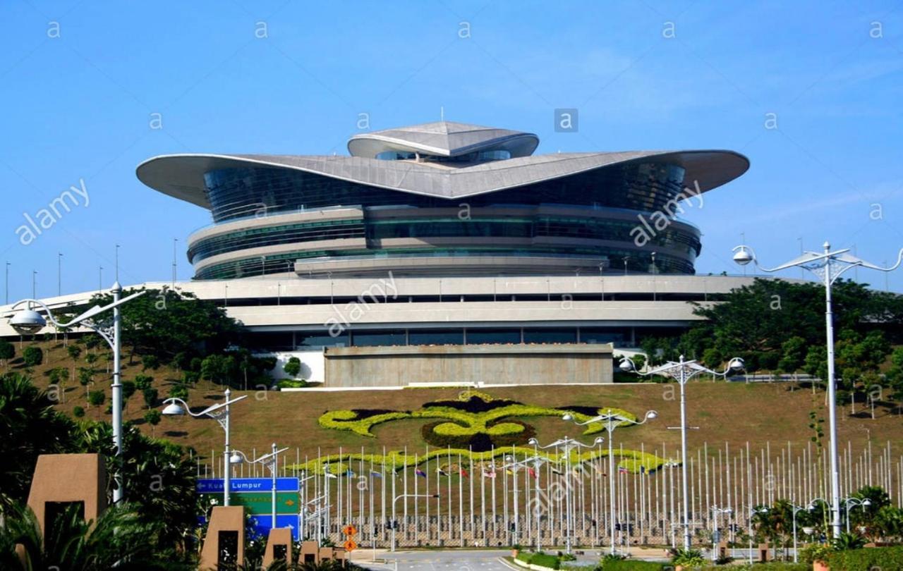 Conezion Residence Putrajaya nearby IOI City Mall Esterno foto